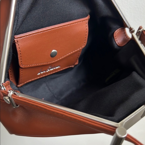 Vintage Brown Handbag - Picture 3 of 9